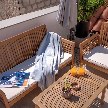 The Renaissance - Zf Hvar Διαμέρισμα *