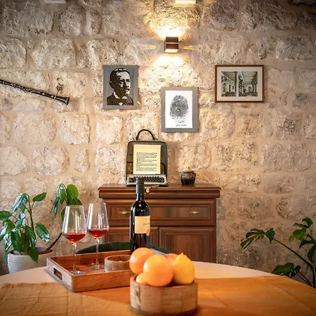 The Renaissance - Zf Hvar *