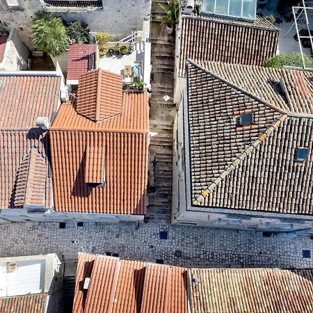 The Renaissance - Zf Hvar