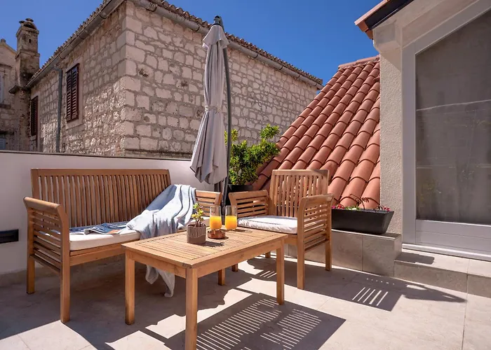 The Renaissance - Zf Hvar *