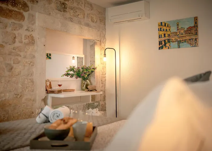 The Renaissance - Zf Hvar * Hvar Town