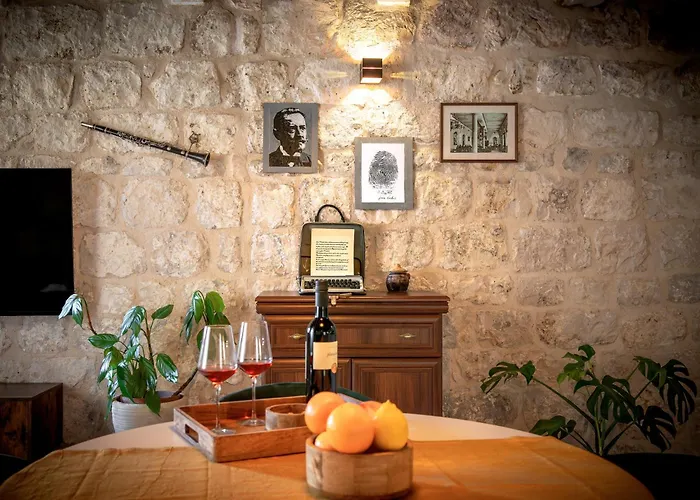 The Renaissance - Zf Hvar *