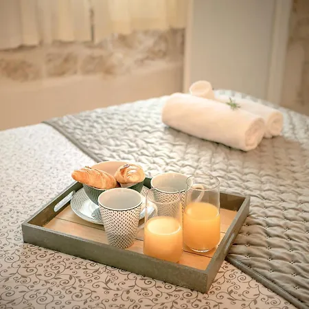 The Renaissance - Zf Hvar * 赫瓦尔