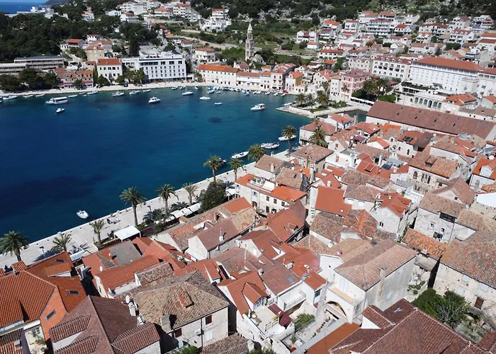 The Renaissance - Zf Hvar *
